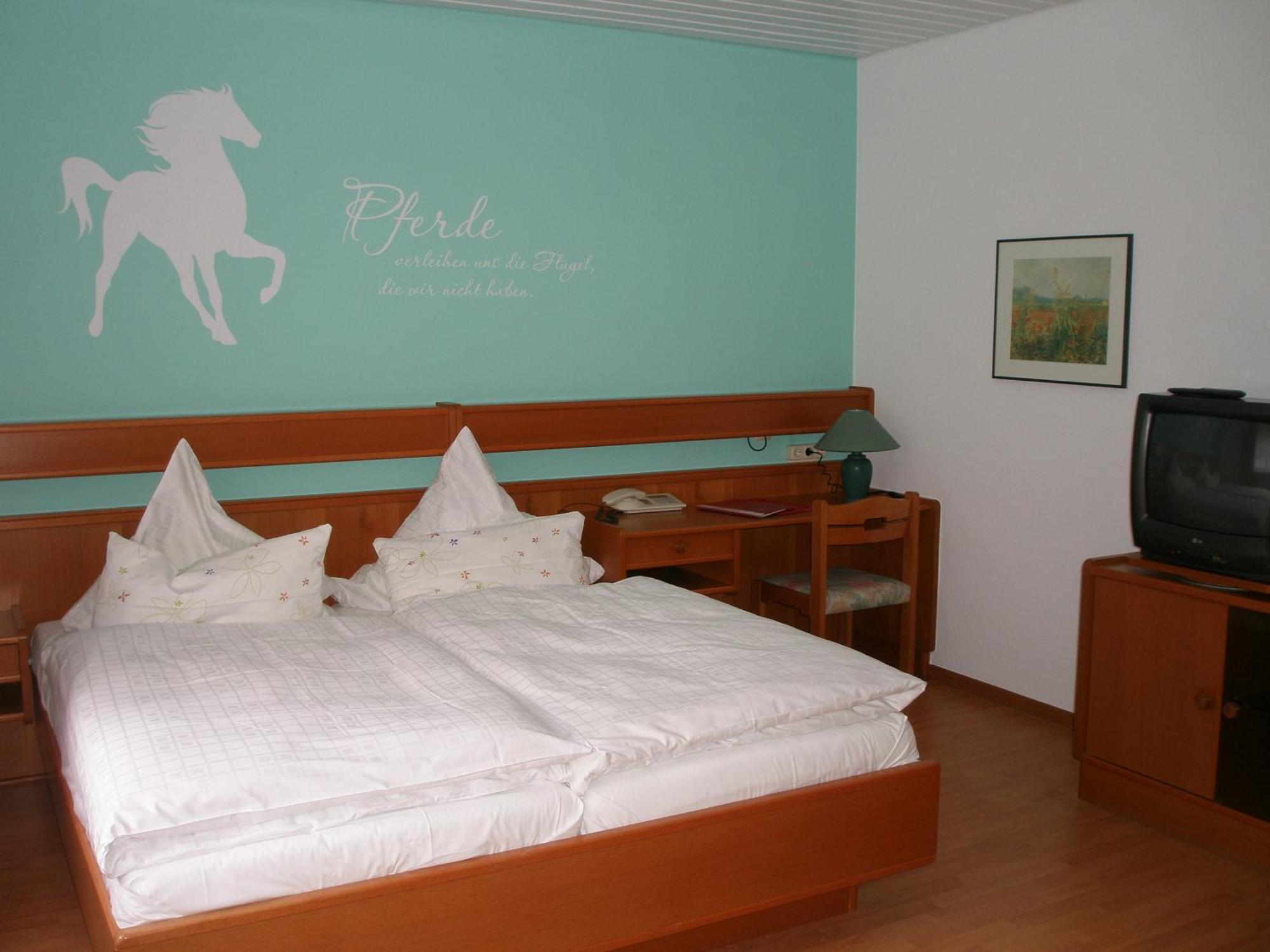 Landhotel Am Wenzelbach Prüm المظهر الخارجي الصورة