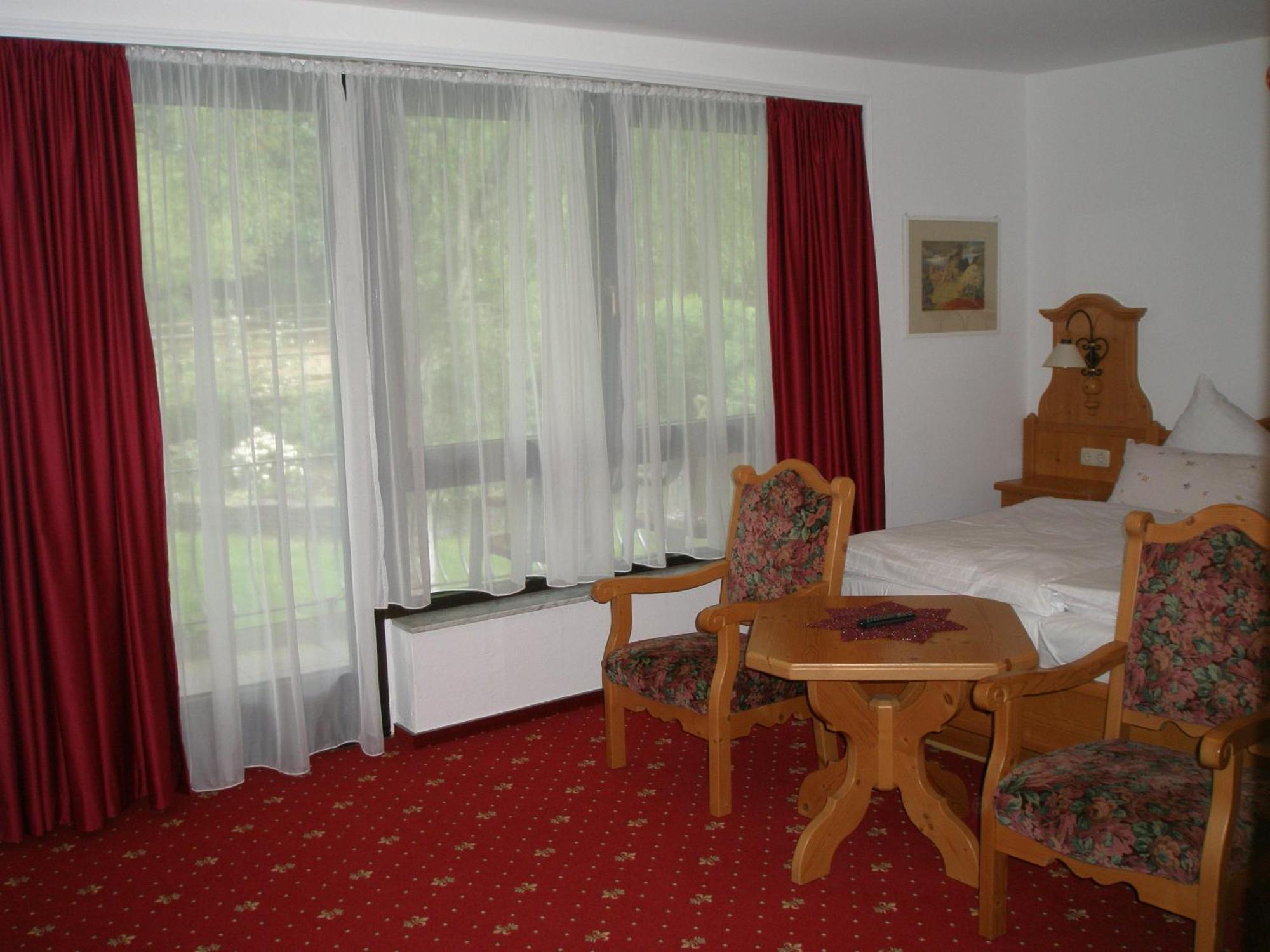 Landhotel Am Wenzelbach Prüm المظهر الخارجي الصورة